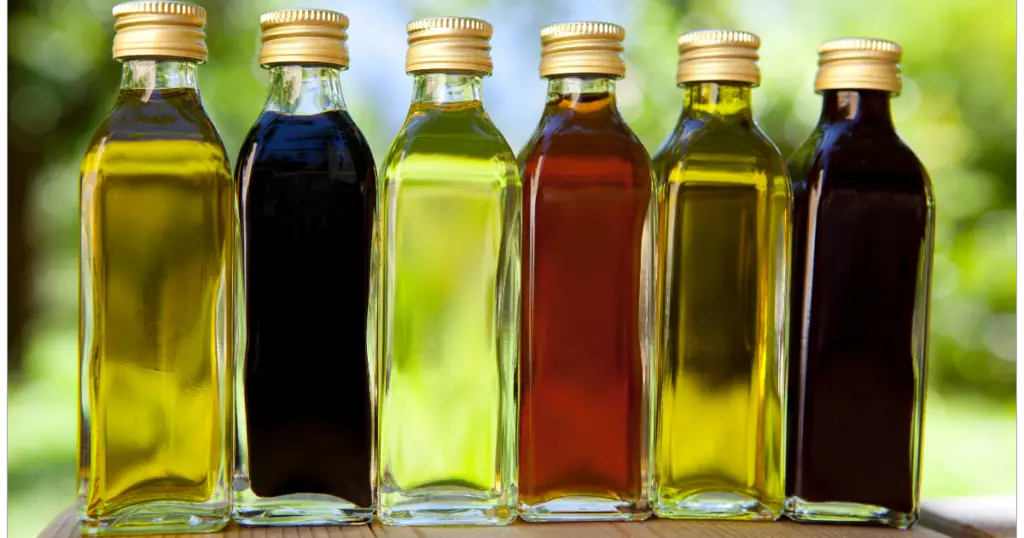 Different types of vinegar